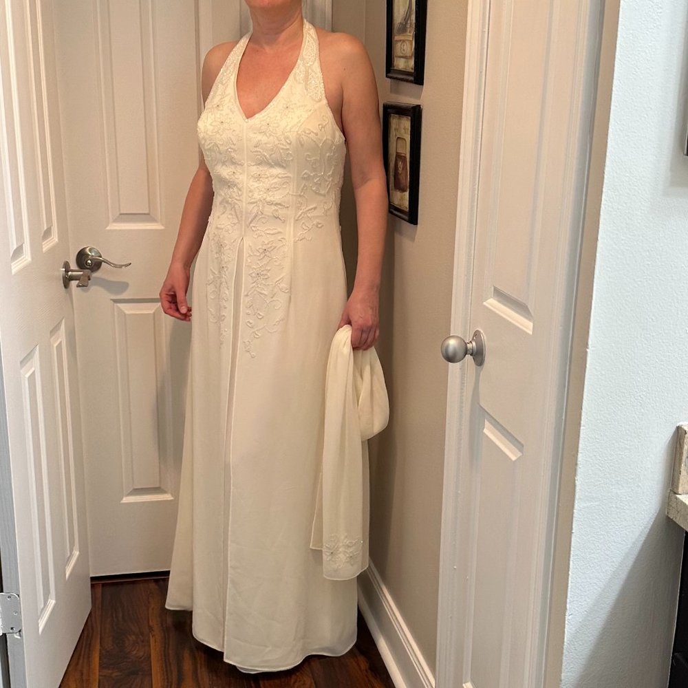 Formal Gown. Size L.